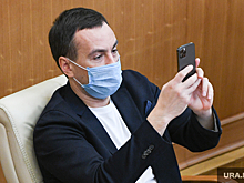 Отставка свердловского депутата закончилась скандалом в заксо. «Отпускайте его на природу!»