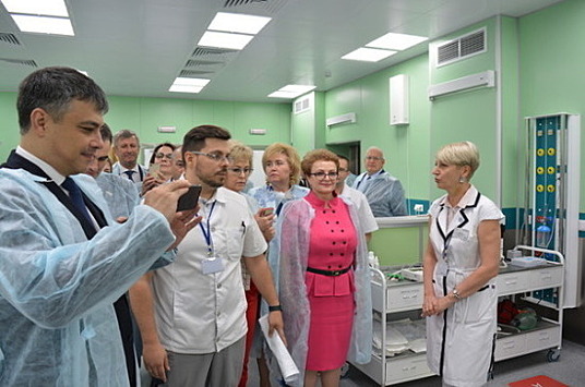 Депутаты Госдумы осмотрели больницы в Волгограде