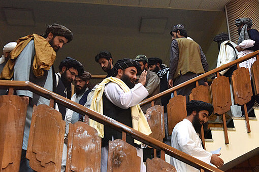 США разрешили ограниченные финансовые операции с "Талибаном"