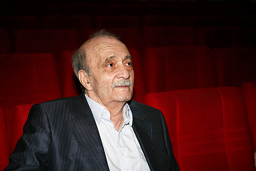 «Привело к гибели обоих»: раскрыта тайна смерти 26-летнего сына режиссера «Афони» Георгия Данелии