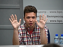 «И женился, и освободился!»: Помилование Протасевича разгневало близких Сапеги