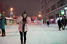 Певица из Новосибирска сняла пронзительный клип о новогодней суете