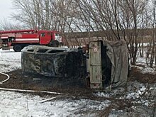 Столкновение двух автомобилей на трассе в Башкирии привело к возгоранию