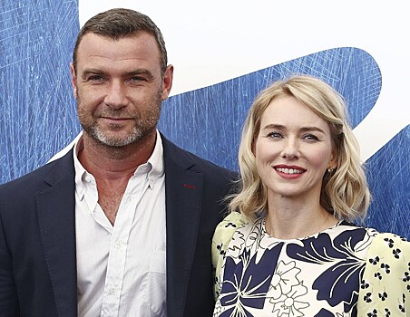 Наоми Уоттс воссоединилась с Ливом Шрайбером ради сына Саши