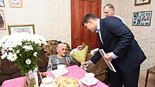 Долгожительница из Вологды получила юбилейную медаль в честь 75-летния Победы
