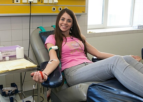 Участники «Дома-2» стали донорами крови