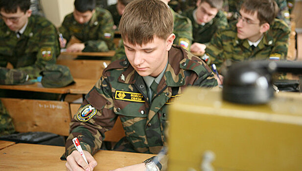 Изменения в армии повысили  популярность военной службы