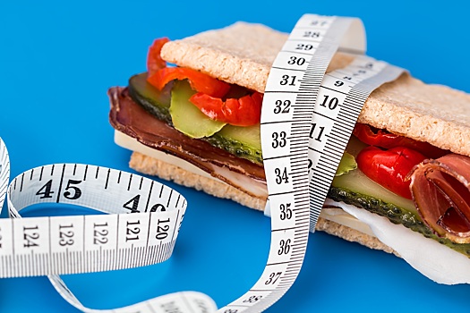 Почему строгие диеты не работают