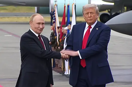 Трамп пришел на встречу с Зеленским в том же костюме, что и на встречу с Путиным