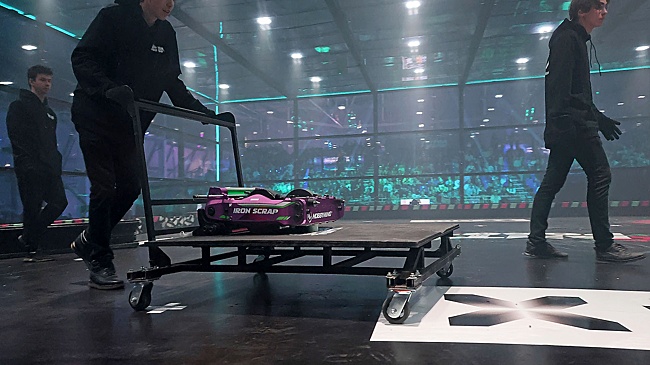 На Урале прошел отборочный этап чемпионата "Битва роботов"