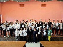 «Уральская Сталь» отметила лучших студентов НПК