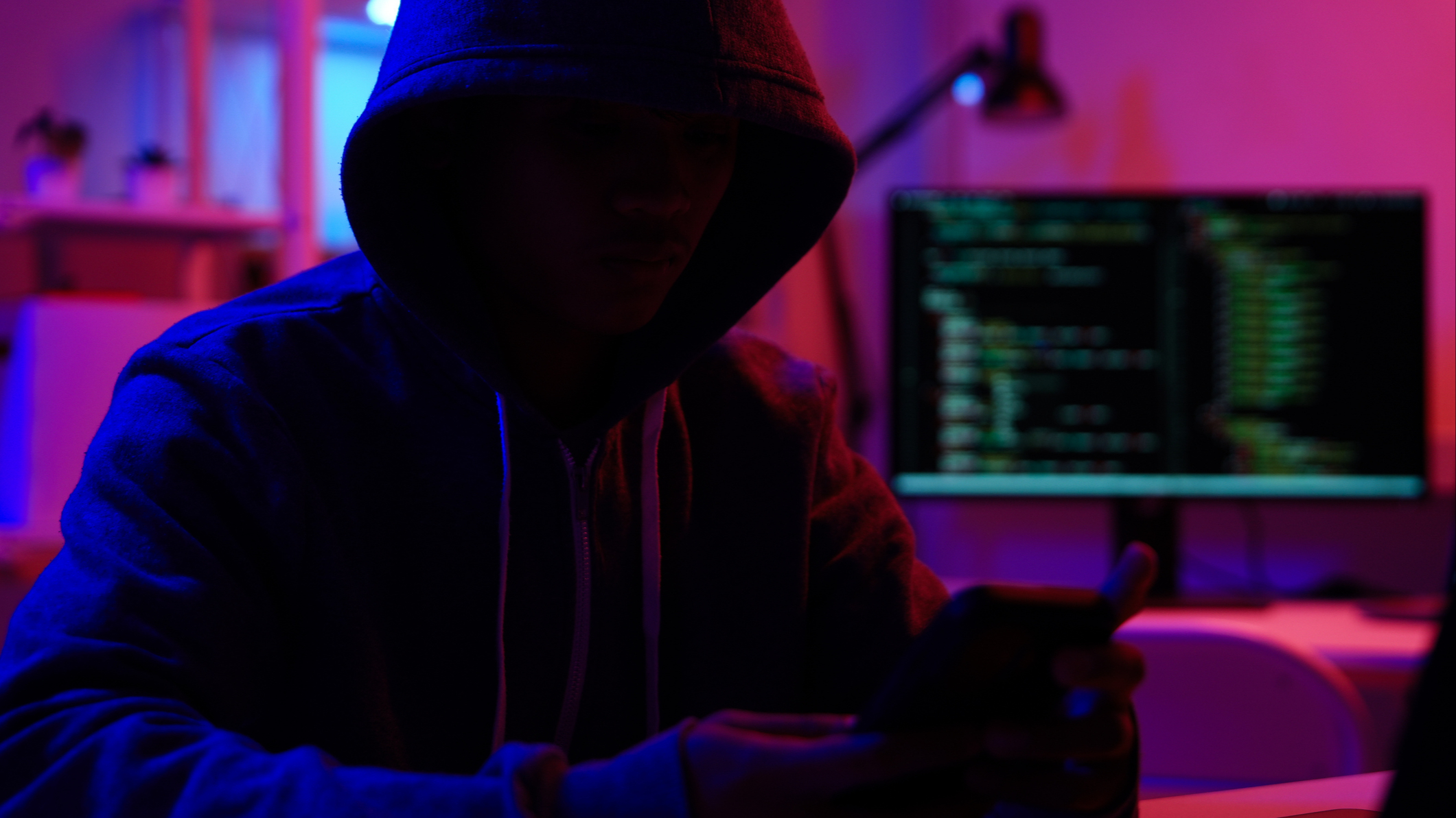Защита данных в телефоне: как она работает и можно ли ее взломать