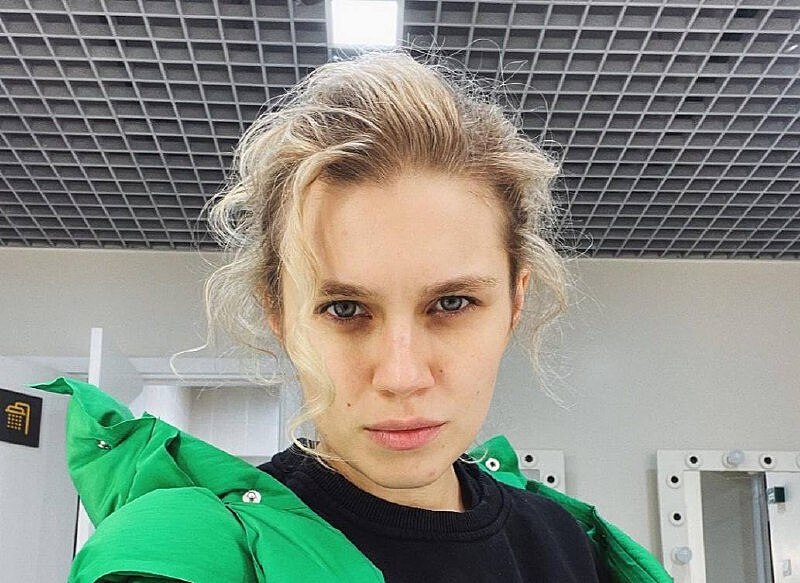 29-летняя Дарья Мельникова пожаловалась на серьезные проблемы со спиной: «Не могу разогнуться»