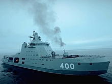 Патрульный корабль ледового класса "Иван Папанин" отстрелялся в Баренцевом море