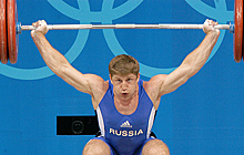 Российский тяжелоатлет Аккаев дисквалифицирован до 2035 года