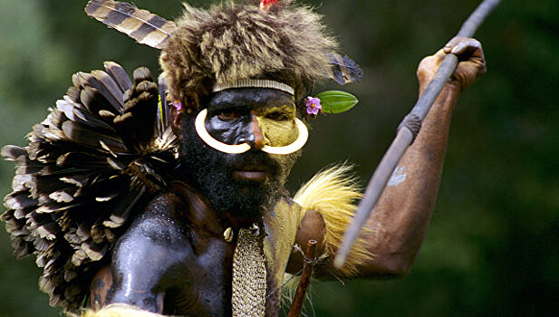 Аборигены из дикого племени убили американского туриста