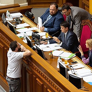У «Слуги народа» начались проблемы. Обзор политических событий на Украине с 6 по 12 сентября
