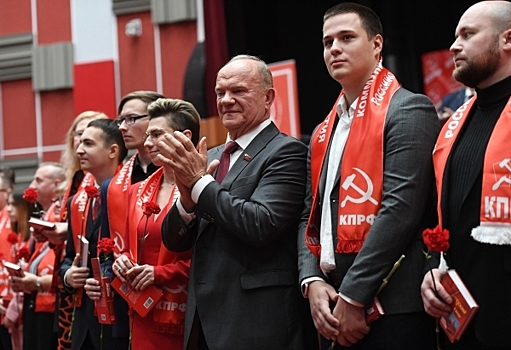 «Сотни тысяч рублей»: Зачем КПРФ посетила Китай и сколько это стоило