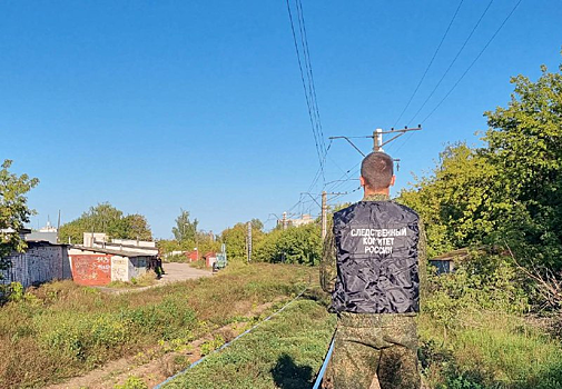 Электричка насмерть сбила женщину в Нижнем Новгороде