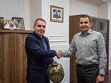 Еще один чиновник вступил добровольцем в отряд «Барс-Курск»