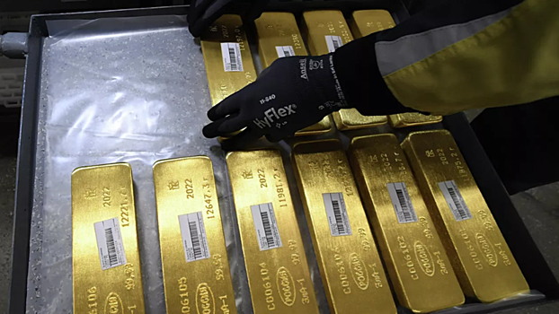 Запрет на импорт золота из России эксперты назвали символической мерой