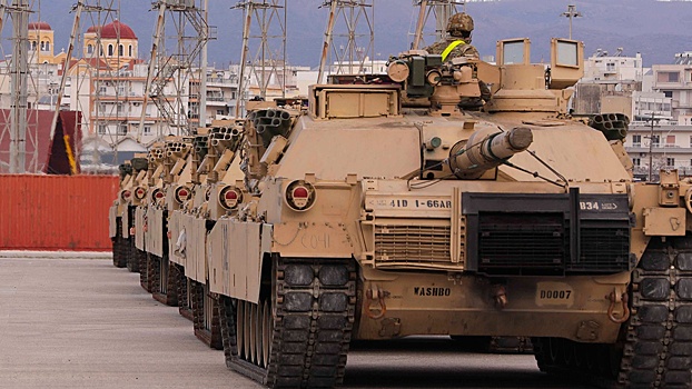 Forbes: использовать танки M1 Abrams на Украине не позволяет их слабая броня