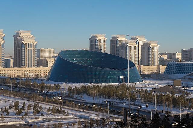 Правила въезда в Казахстан для россиян в 2022