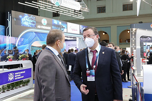 Губернатор Самарской области поручил проработать проект по запуску сети речного транспорта
