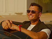 Появились постеры с персонажами фильма «Мажор в Дубае»