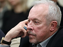 Макаревичу и Леонтьеву могут сократить пенсии