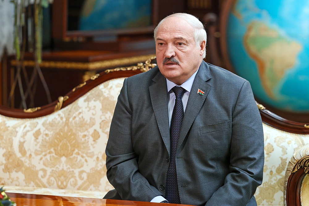 Президент Беларуси прибыл с рабочим визитом в ОАЭ