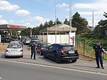 Забастовки привели к дефициту бензина на заправках Франции