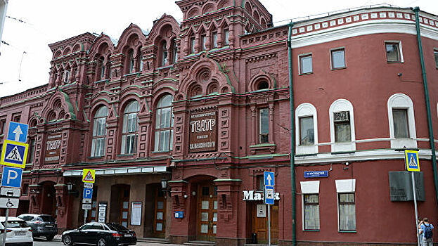 Театральные премьеры января: "Старший сын", "Посадить дерево", "Папа"