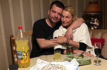 «Везет же Насте на Михаилов»: в сети обсуждают свидание Волочковой