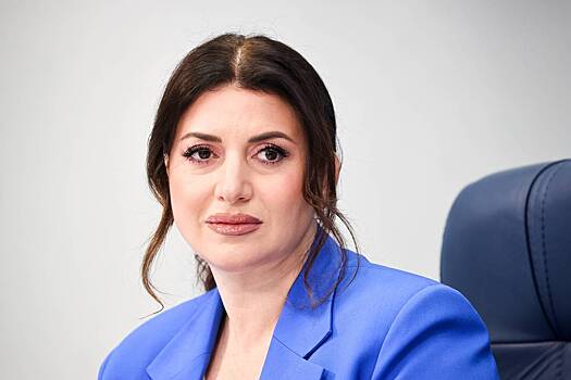Жасмин впервые станет бабушкой