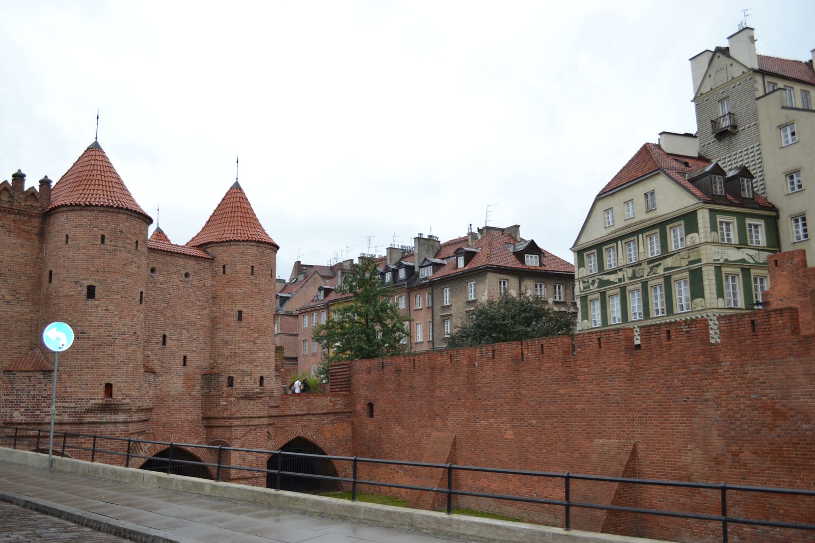 Варшавский Барбакан, Варшава, Польша