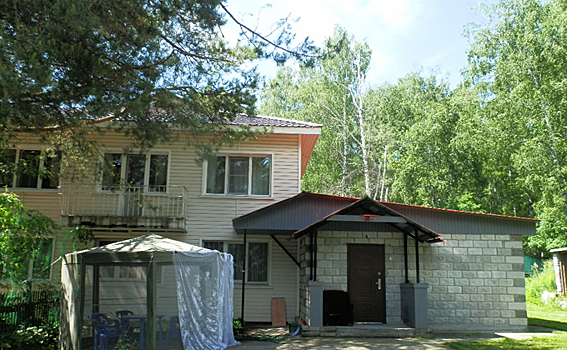 Председатель СО РАН объяснил приватизацию коттеджей академиков