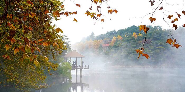 Осенние пейзажи в окрестностях горы Лушань