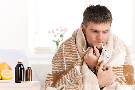 Где правильно лечить простуду: дома или в больнице?