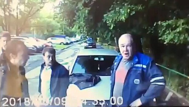 Водителя скорой помощи избили в Москве из-за таблетки