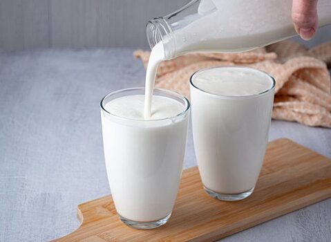 Кефир оказался одним из лучших напитков для быстрого избавления от вздутия живота