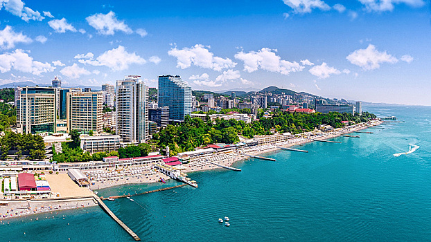 Более 20 кубанских пляжей признаны самыми чистыми в мире