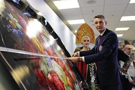 Год запомнится новыми рекордами. Мастера расписали Царь-поднос, а счет гостей фестивалей стал идти на миллионы