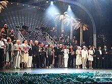 В Оренбурге состоялась премьера мирового мюзикла «В джазе только девушки»