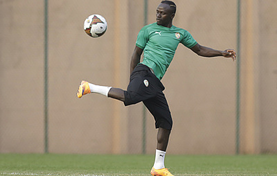Мане попал в заявку сборной Сенегала на чемпионат мира по футболу, несмотря на травму