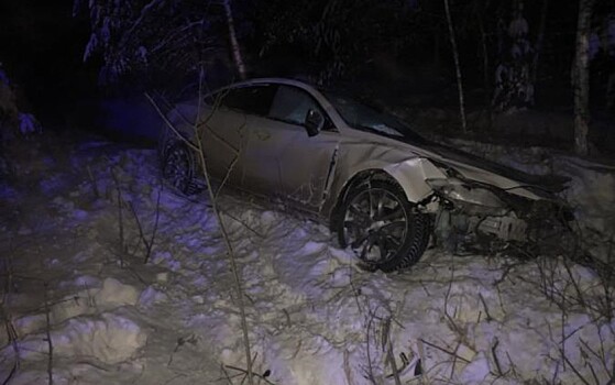 Под Рязанью перевернулся туляк на Mazda