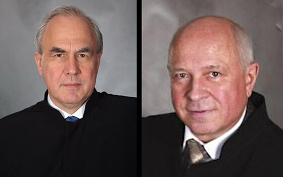 Двое судей КС разгромили постановление суда по изменению подсудности