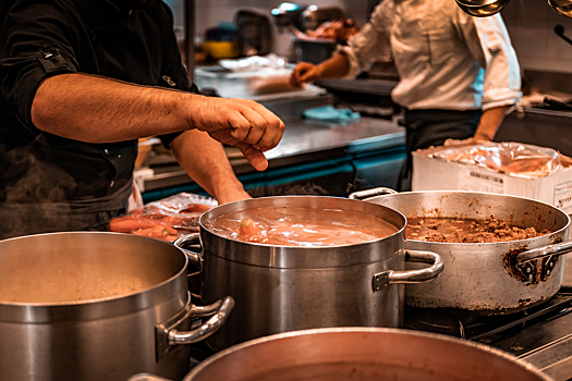 Рестораторы просят упростить наем иностранных работников