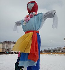 "Зима, уходи! Всё плохое забери!" В Петрозаводске праздновали Масленицу и прощались с холодами