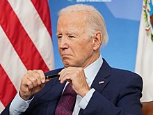 Axios: Байден не хочет мириться со своей "старостью"